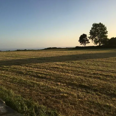 Gite Des Falaises De Champeaux Exterior foto